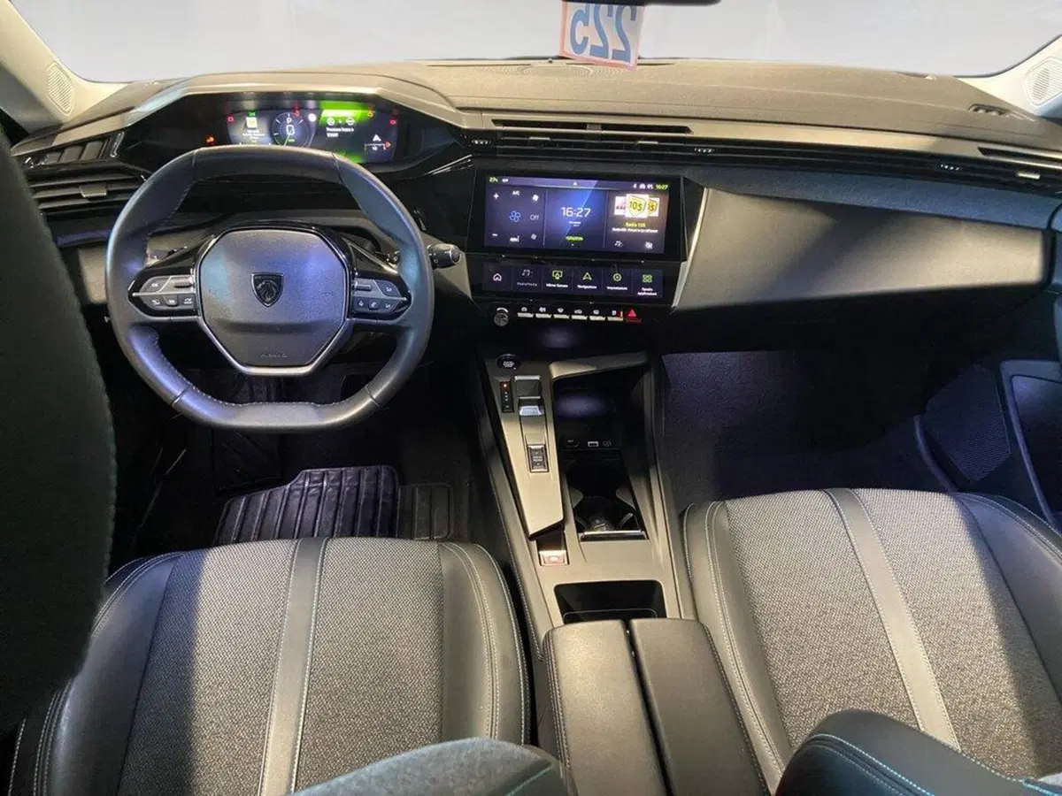 Peugeot 308 SW usata a Torino (6)