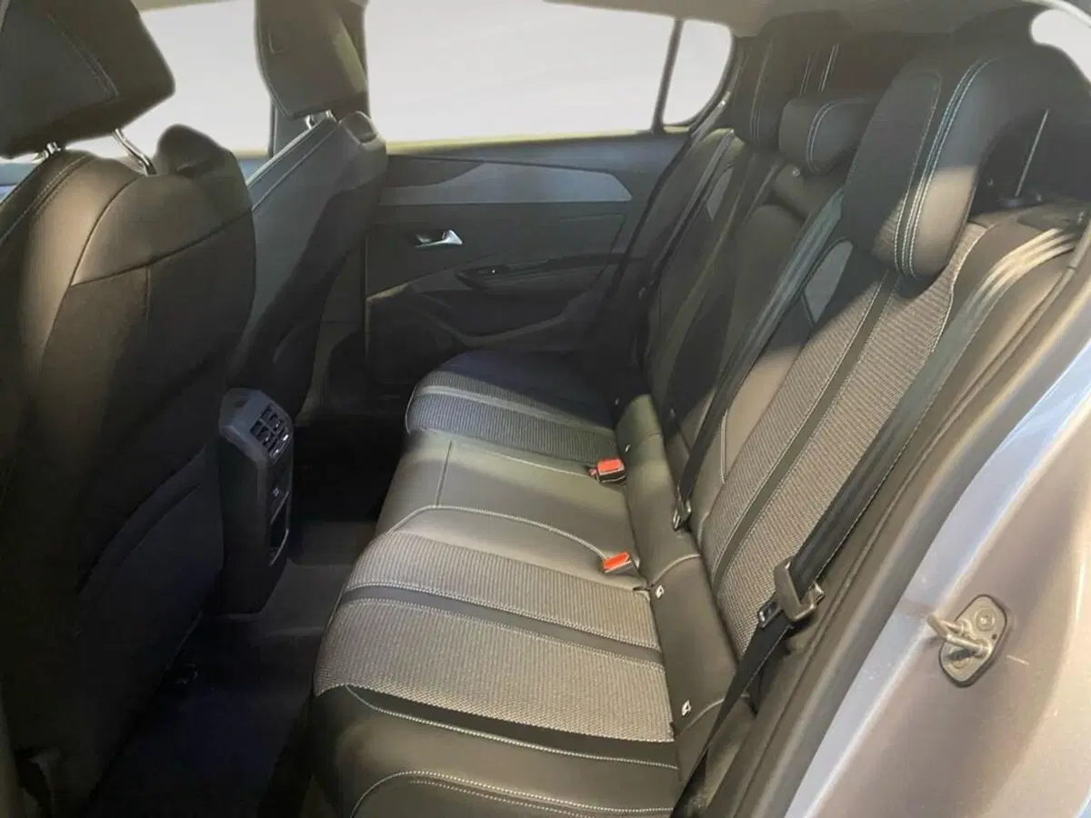 Peugeot 308 SW usata a Torino (8)