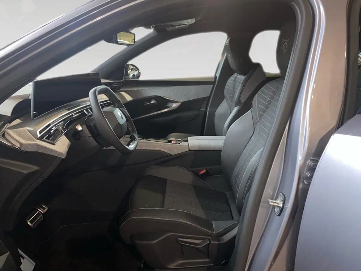 Peugeot 3008 nuova a Torino (7)