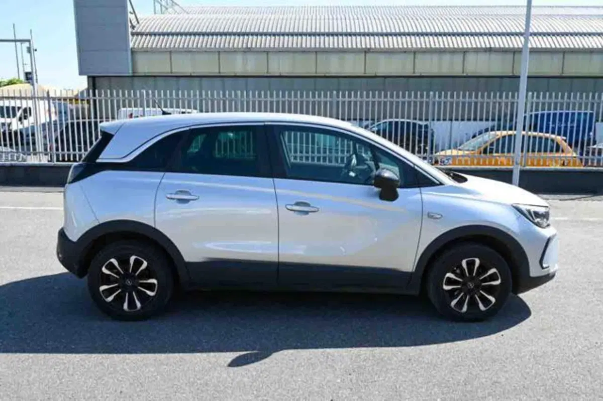 Opel Crossland usata a Torino (18)