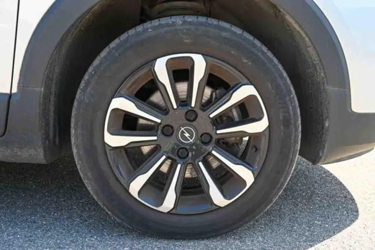 Opel Crossland usata a Torino (6)