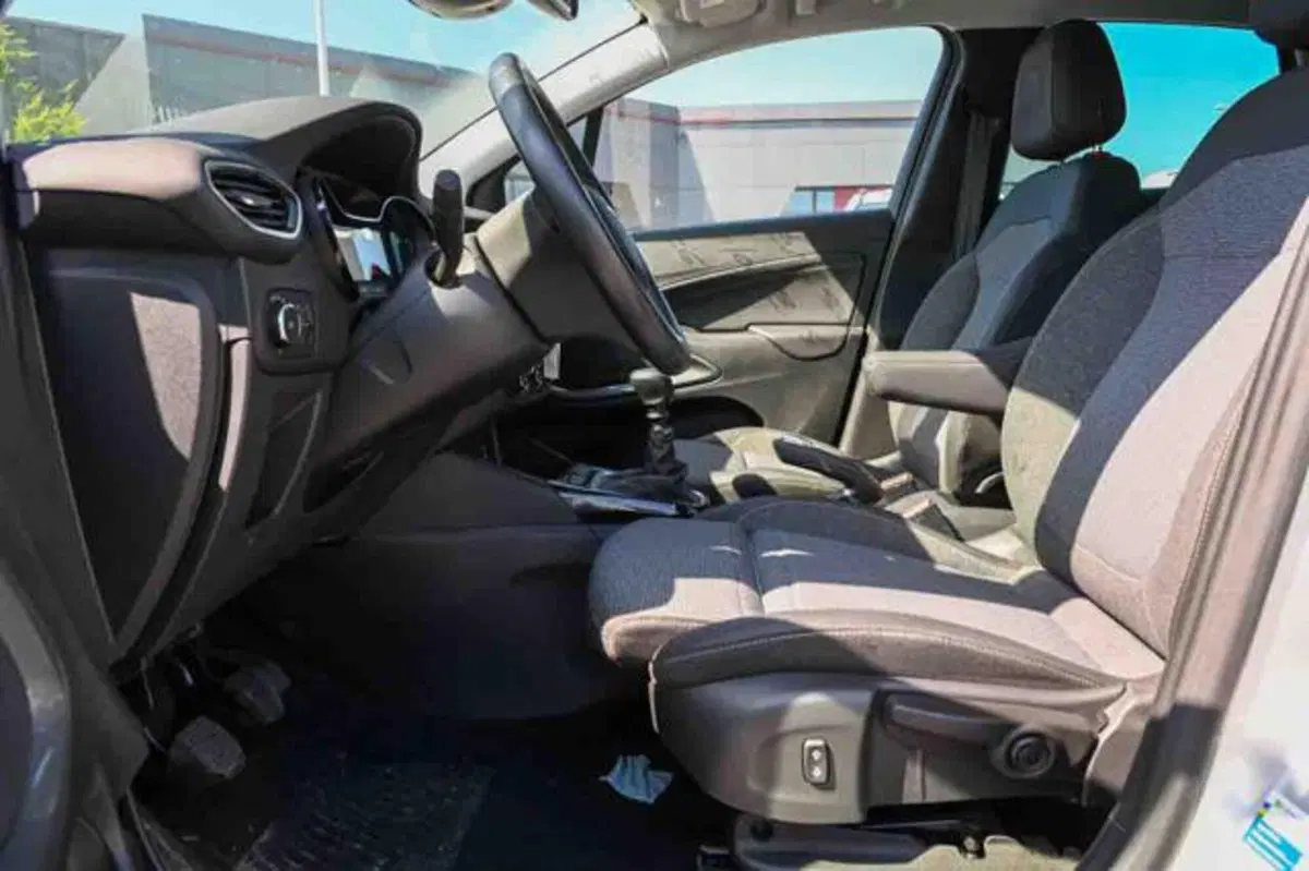 Opel Crossland usata a Torino (9)