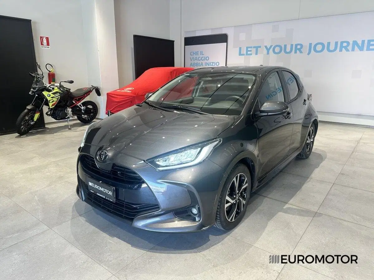 Toyota Yaris Cross usata a Bari