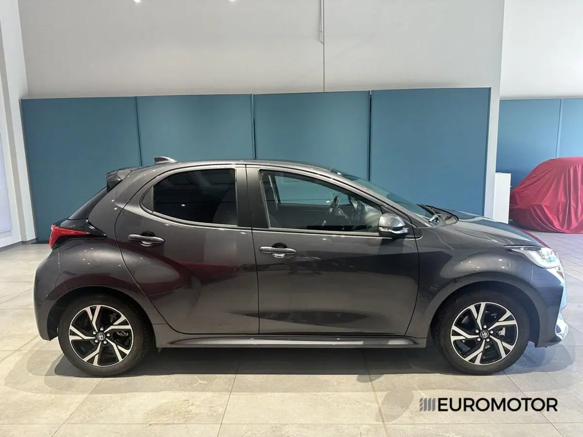 Toyota Yaris Cross usata a Bari (4)