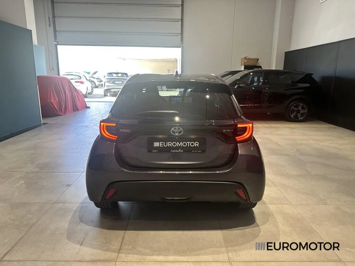 Toyota Yaris Cross usata a Bari (6)