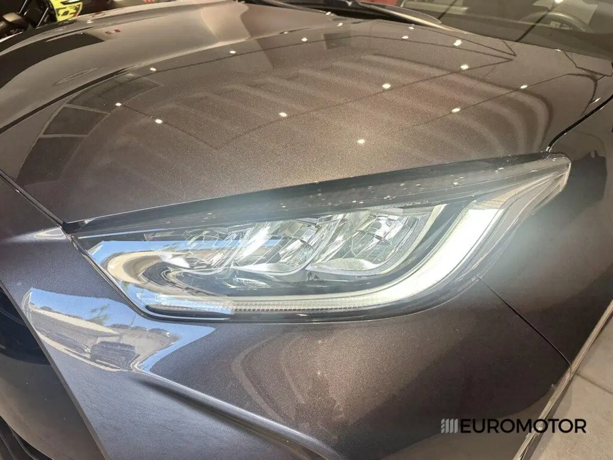 Toyota Yaris Cross usata a Bari (9)