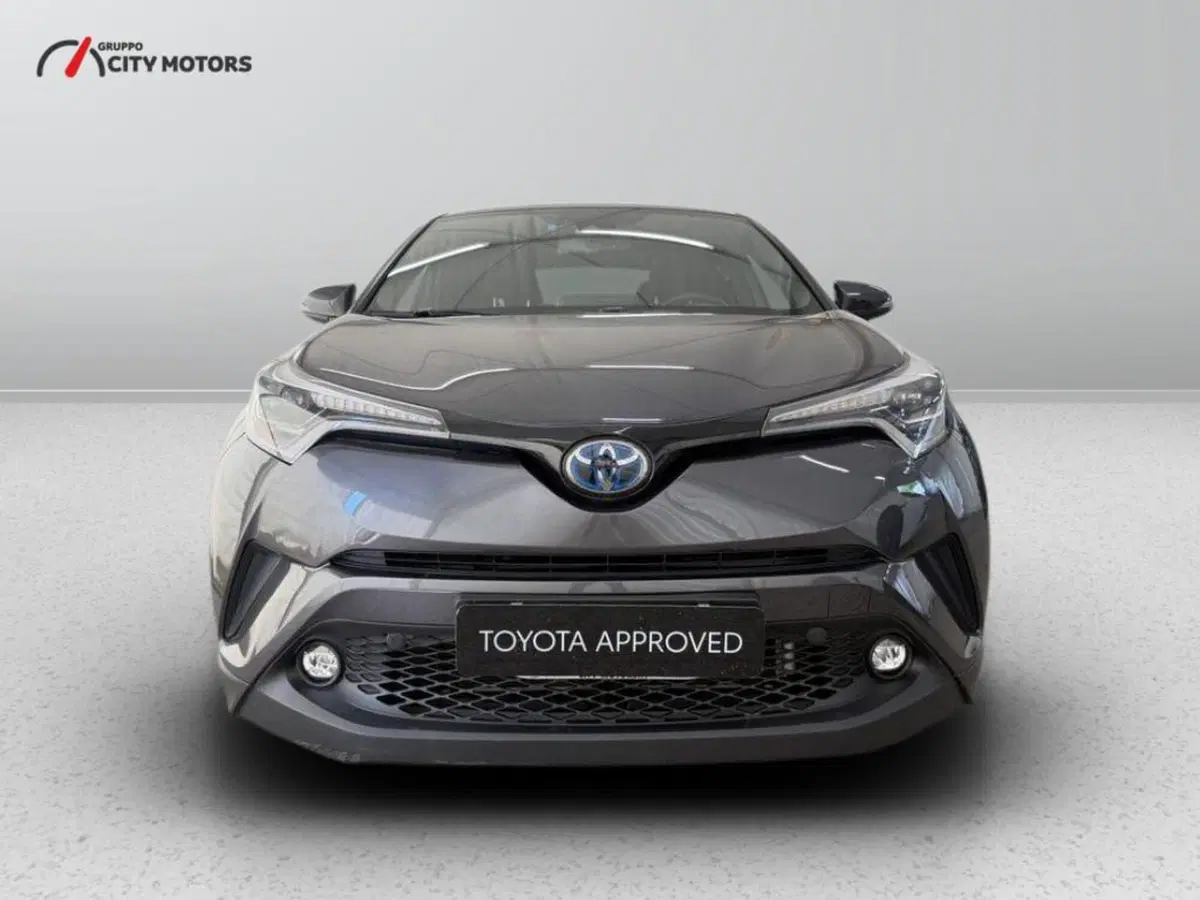 Toyota Toyota C-HR usata a Monza e Brianza (3)