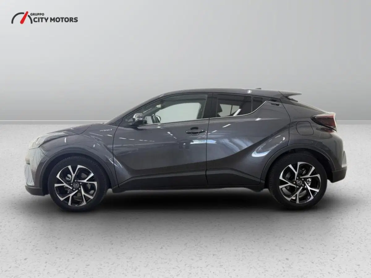 Toyota Toyota C-HR usata a Monza e Brianza (4)