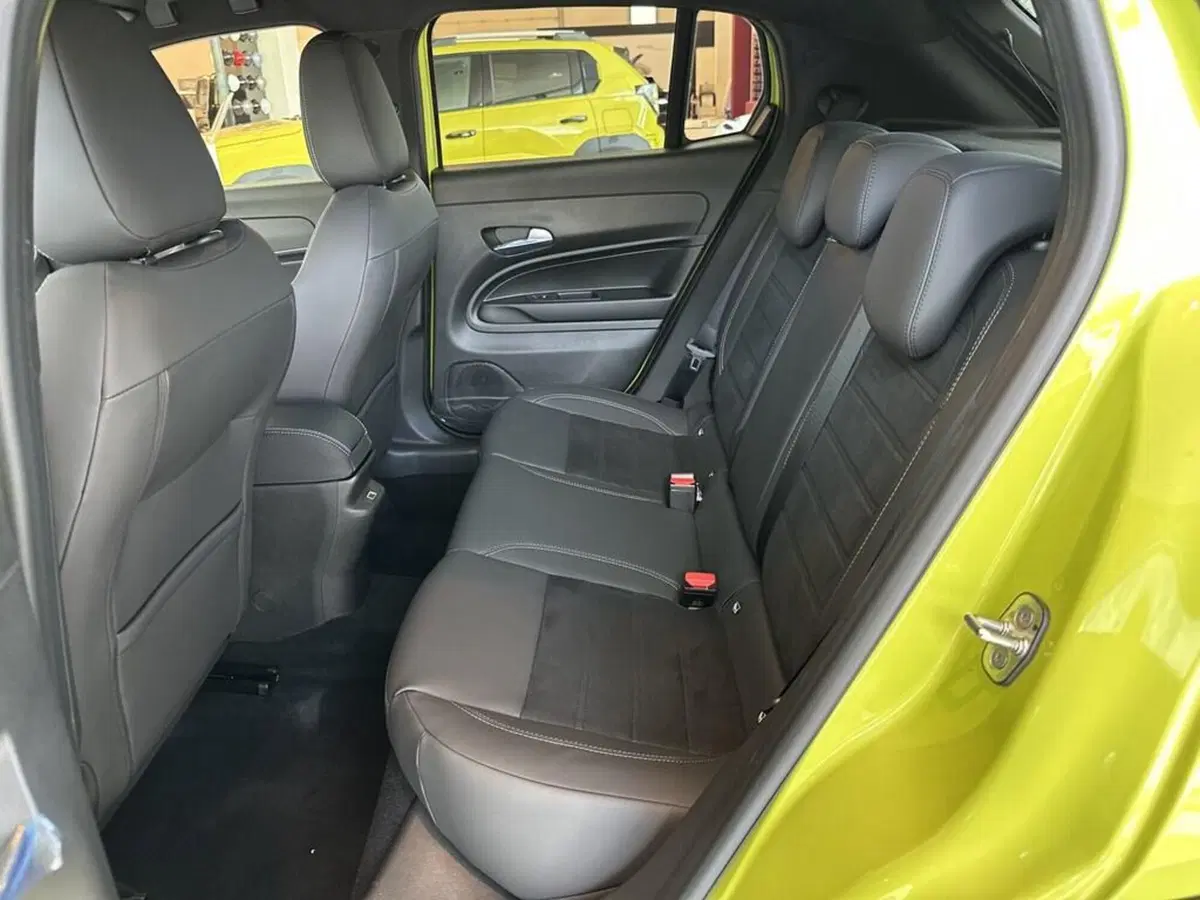 Fiat 600 nuova a Sondrio (9)