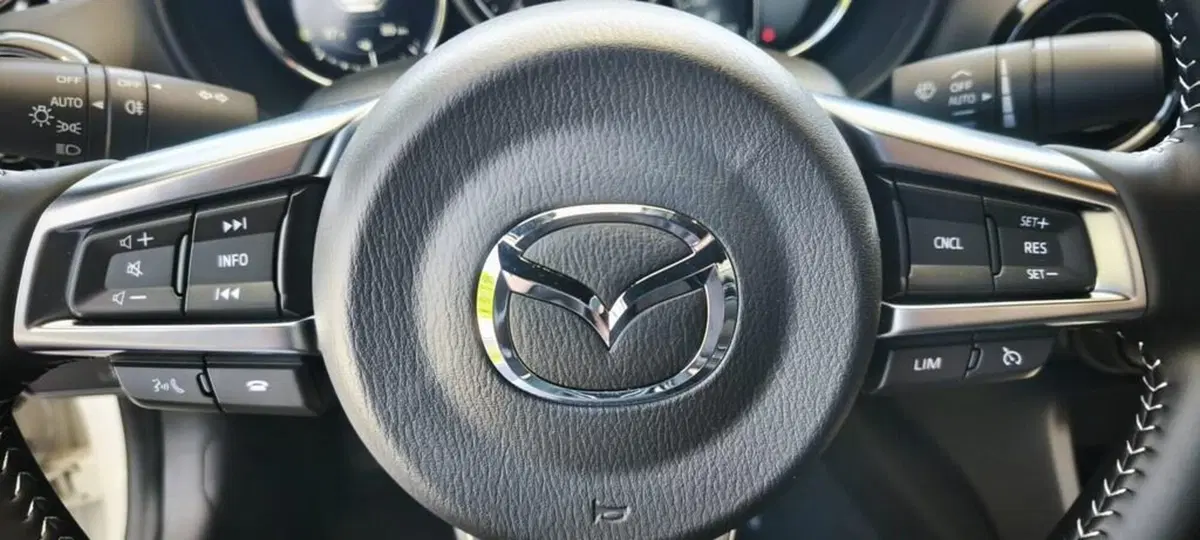 Mazda MX-5 nuova a Bergamo (8)