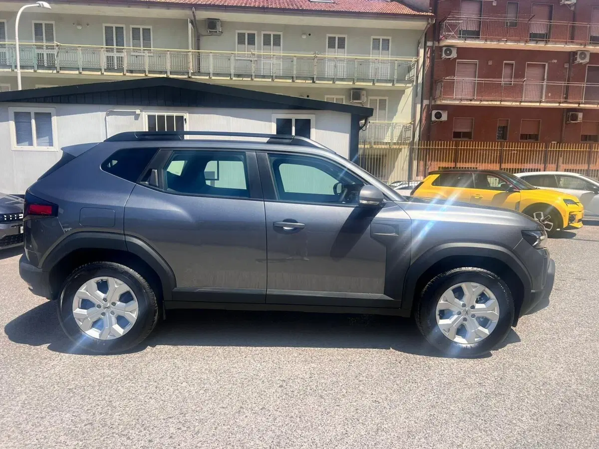 Dacia Duster nuova a Messina (4)
