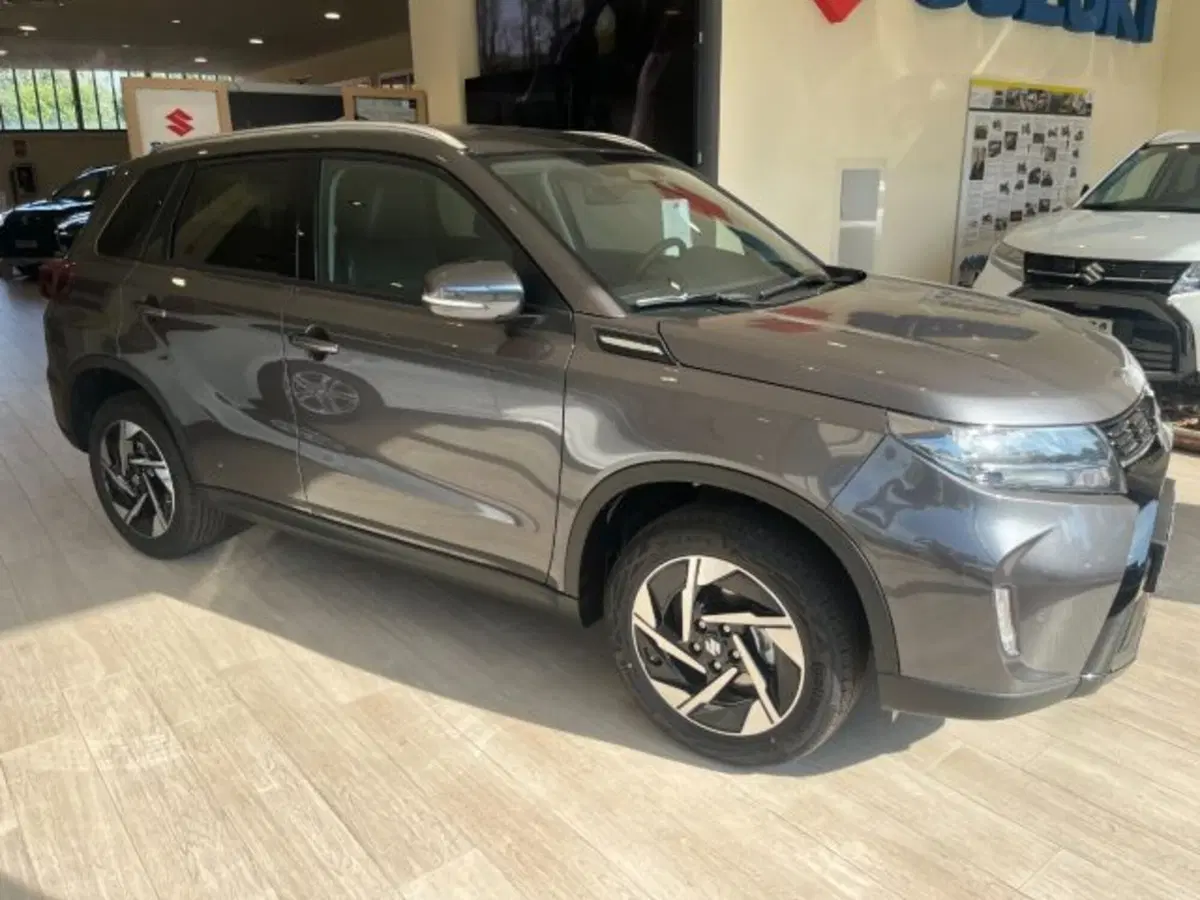 Suzuki Vitara nuova a Torino (2)