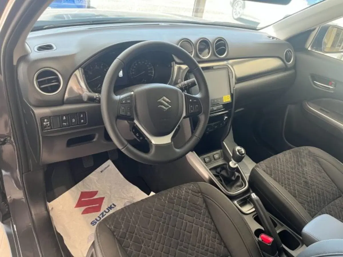 Suzuki Vitara nuova a Torino (7)