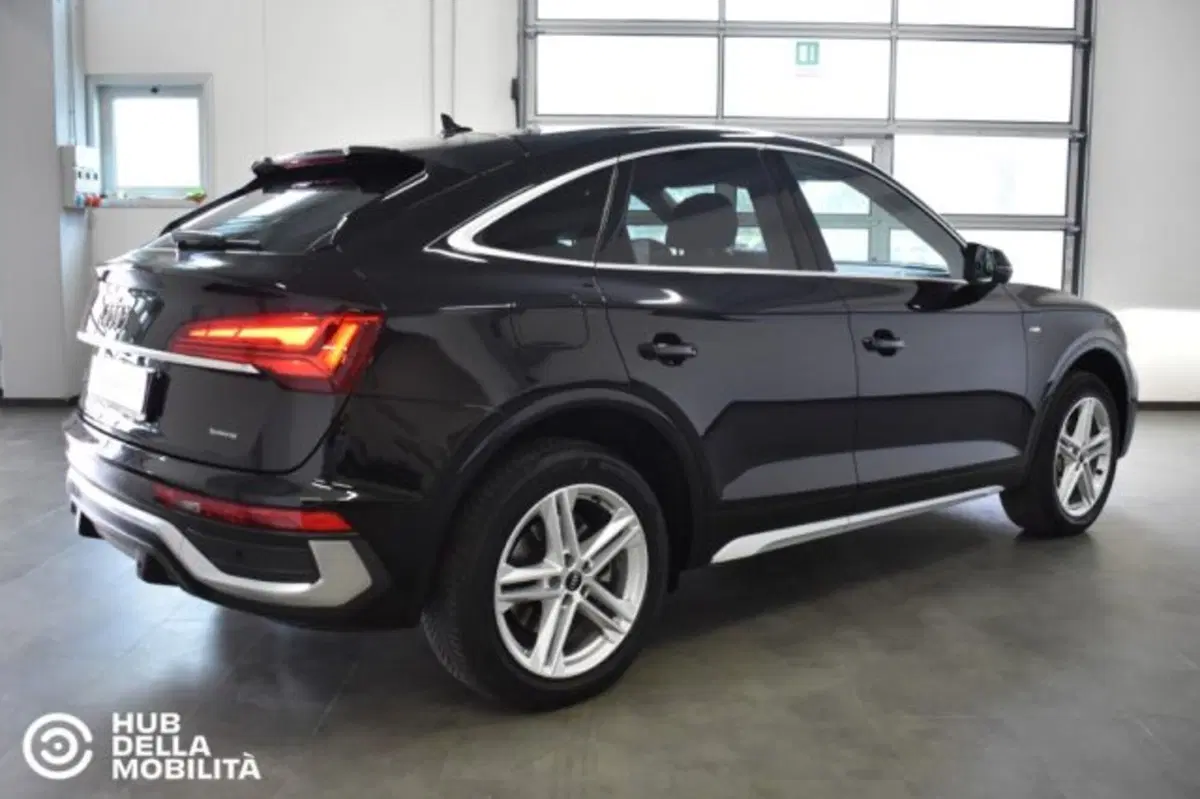Audi Q5 Sportback usata a Perugia (4)