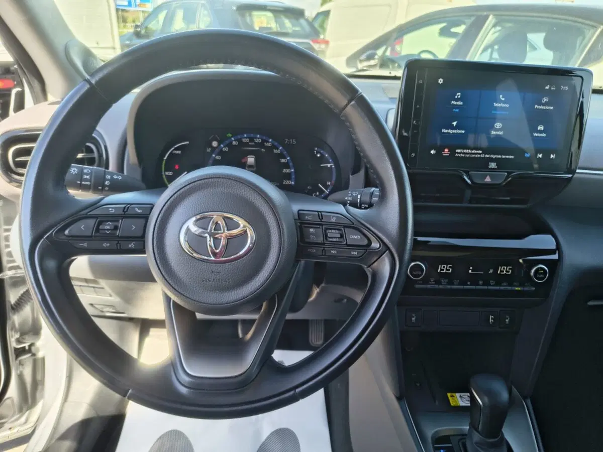 Toyota Yaris Cross usata a Firenze (9)