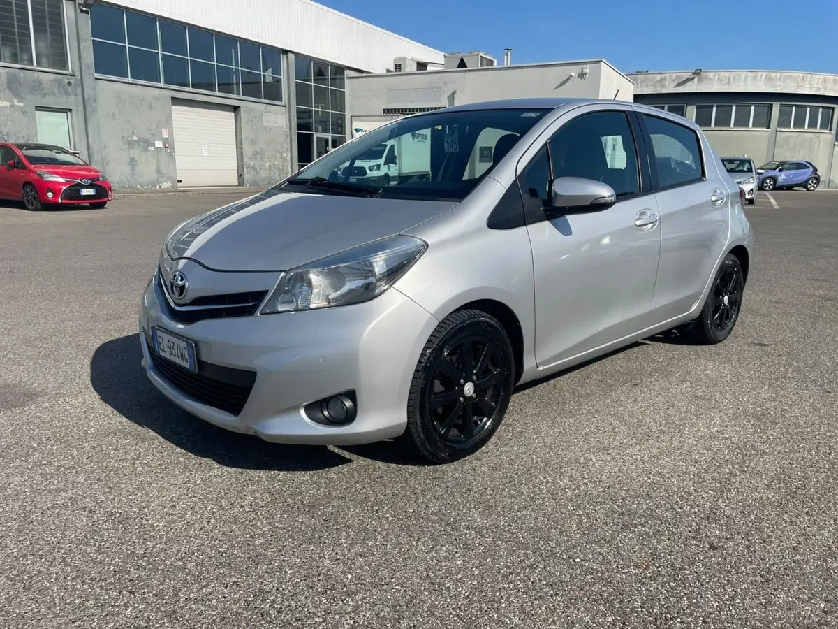 Toyota Yaris usata a Piacenza