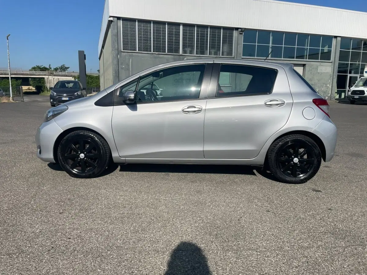 Toyota Yaris usata a Piacenza (5)