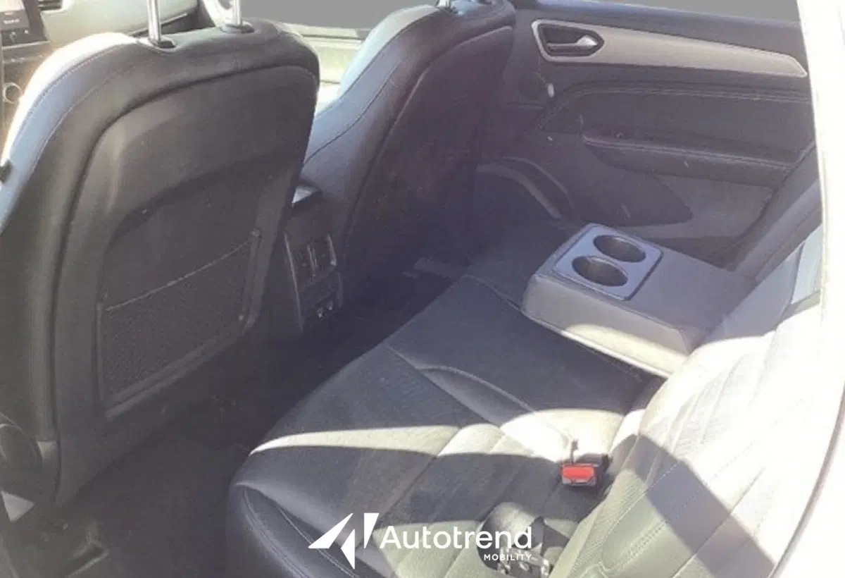 Renault Arkana usata a Bari (5)