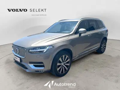 Volvo XC90 B5 (d) AWD Geartronic Inscription del 2020 usata a Bari