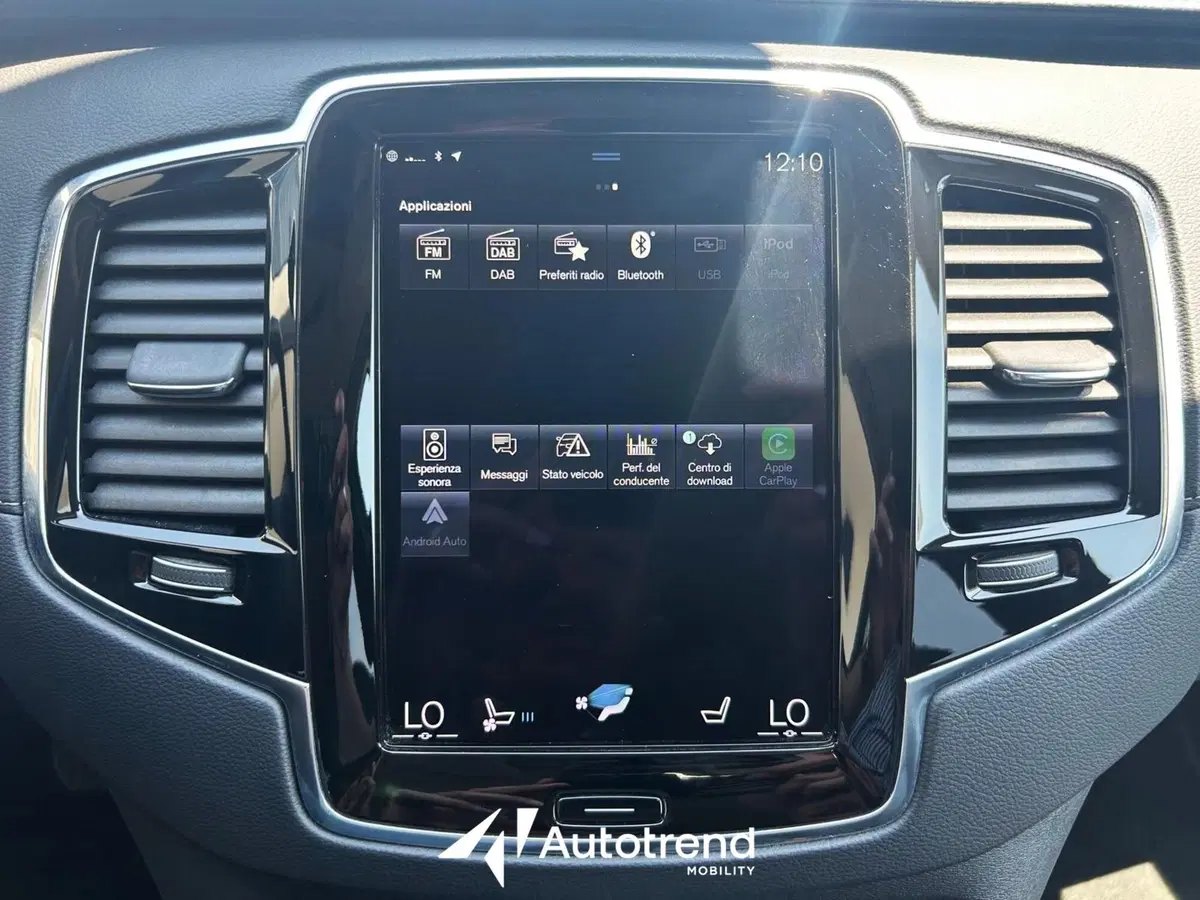 Volvo XC90 usata a Bari (13)