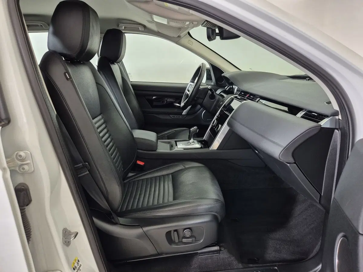 Land Rover Discovery Sport usata a Torino (3)