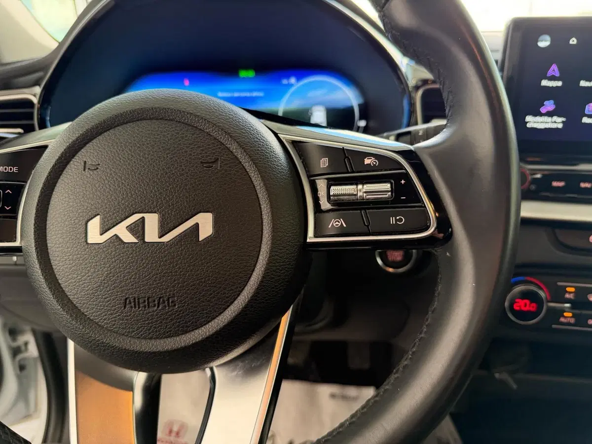 Kia XCeed usata a Napoli (13)