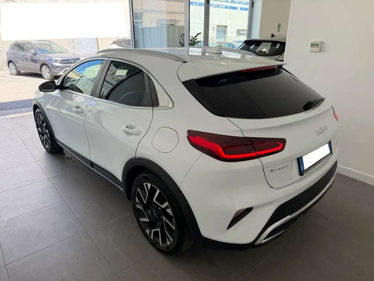 Kia XCeed usata a Napoli (4)
