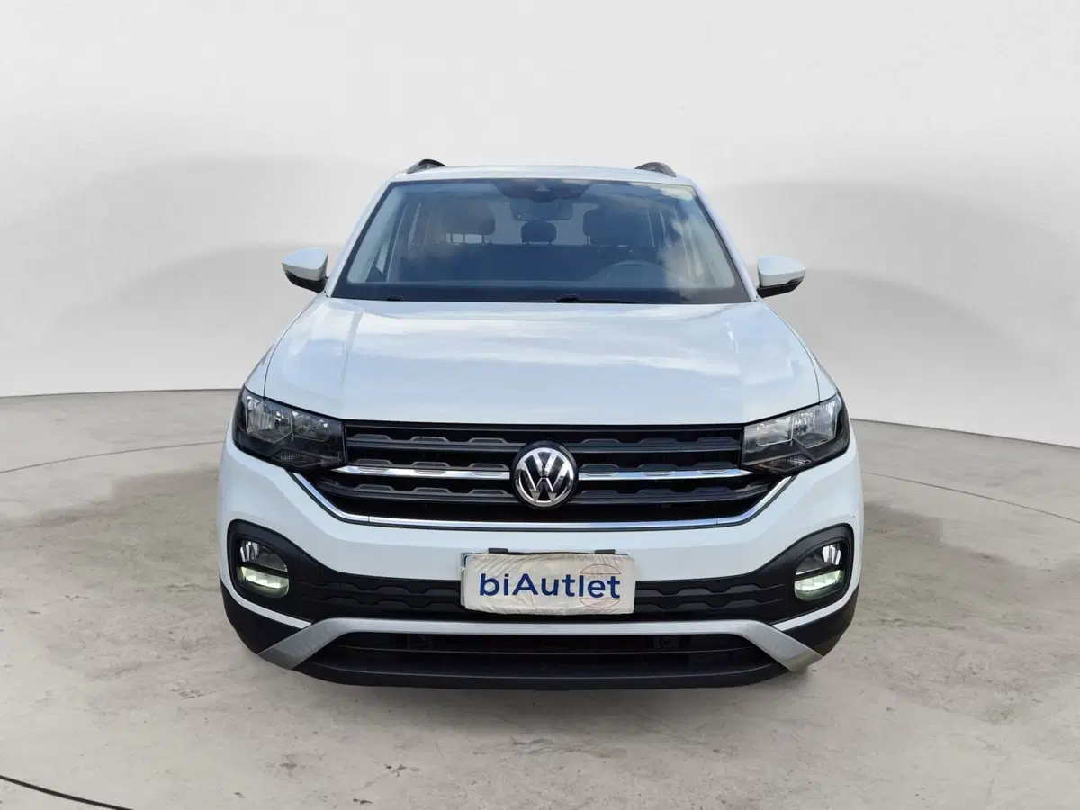 Volkswagen T-Cross usata  (2)