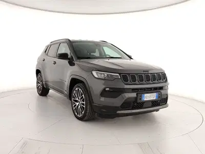 Jeep Compass 1.5 turbo t4 mhev Summit 2wd 130cv dct del 2025 usata a Napoli