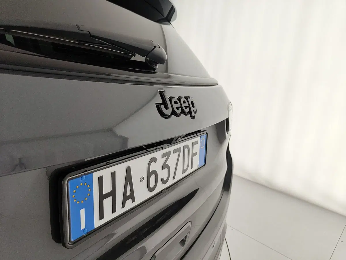 Jeep Compass usata a Napoli (10)