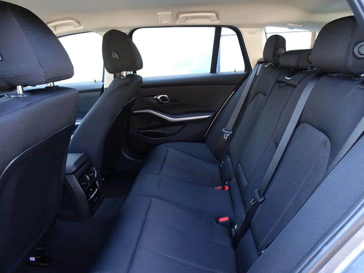 BMW Serie 3 Touring usata a Treviso (9)