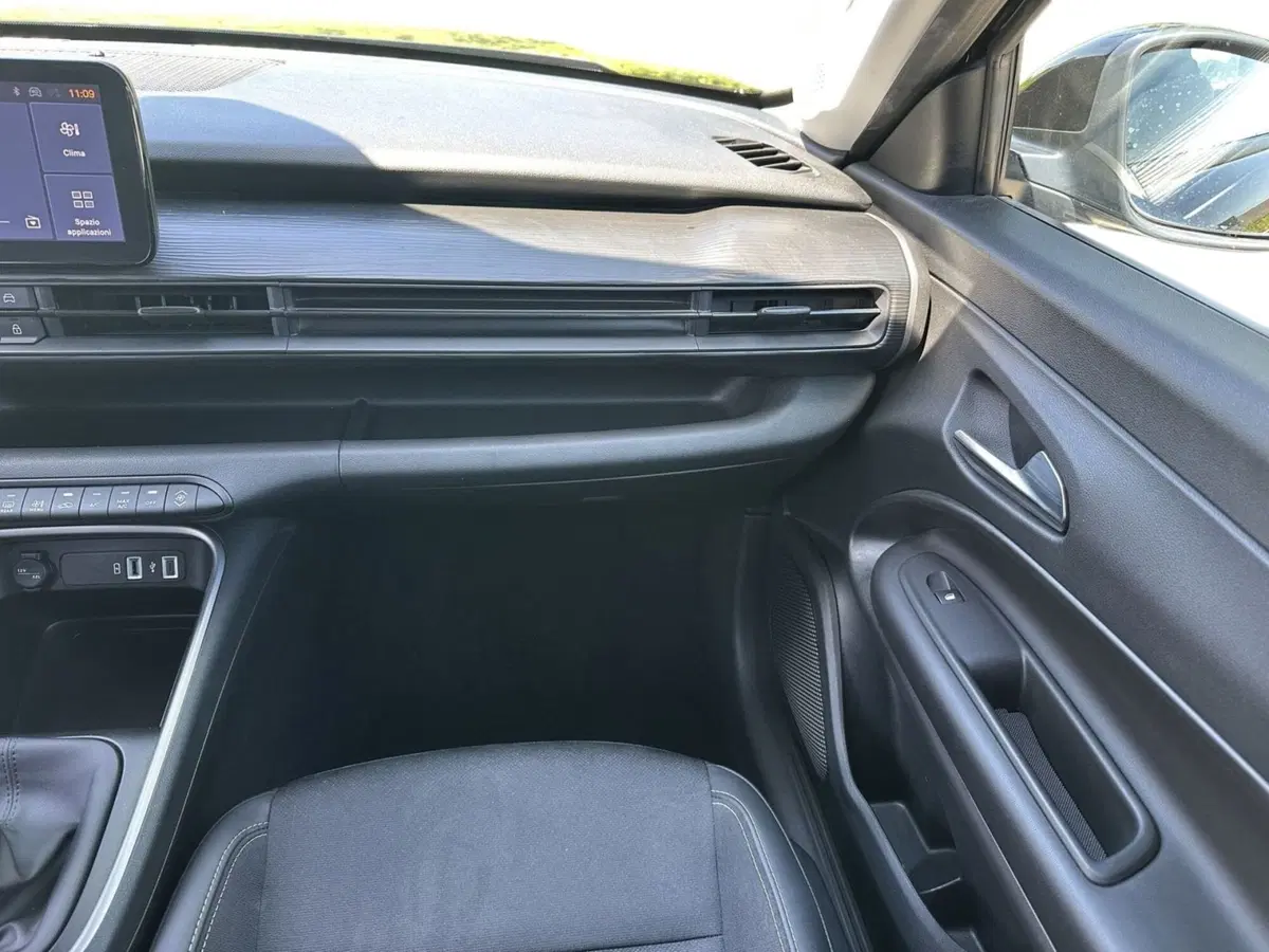 Jeep Avenger usata a Pistoia (12)