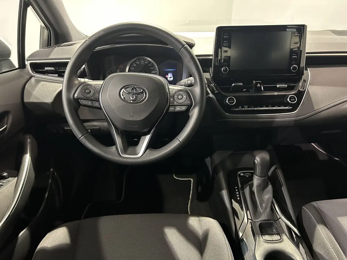 Toyota Corolla usata a Milano (10)