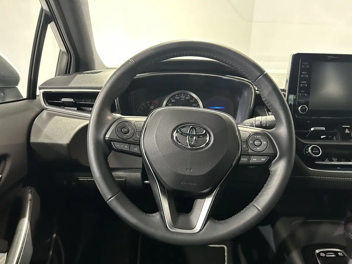 Toyota Corolla usata a Milano (11)