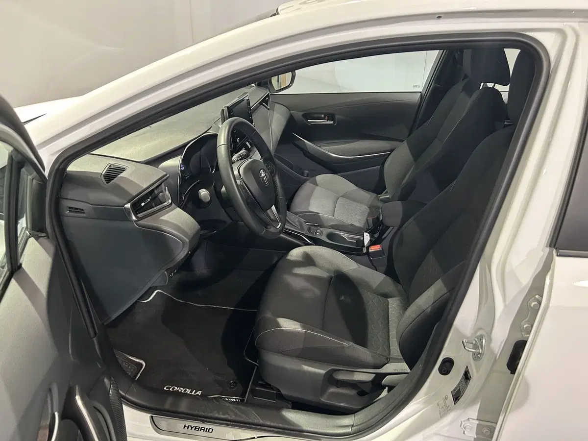 Toyota Corolla usata a Milano (14)