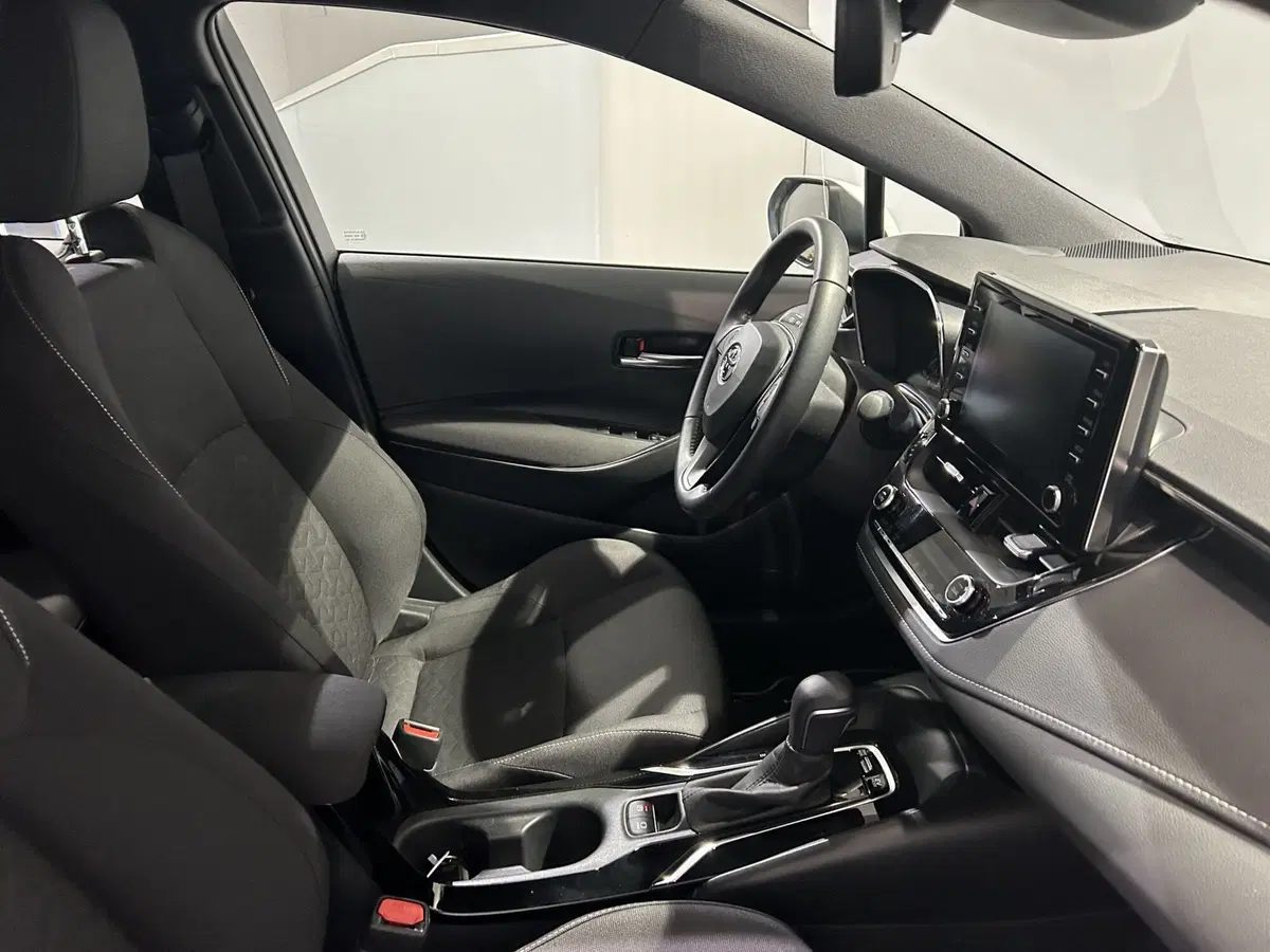 Toyota Corolla usata a Milano (8)