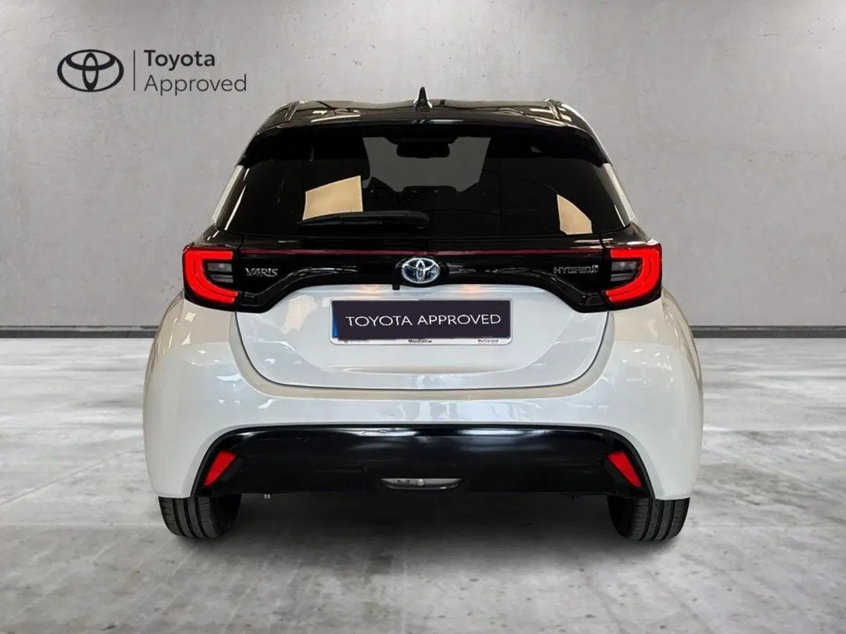 Toyota Yaris usata a Prato (7)
