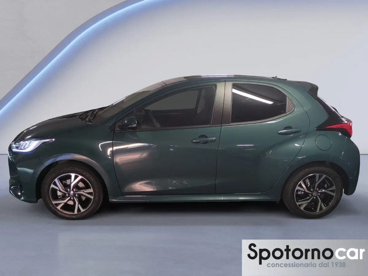 Toyota Yaris usata a Milano (2)