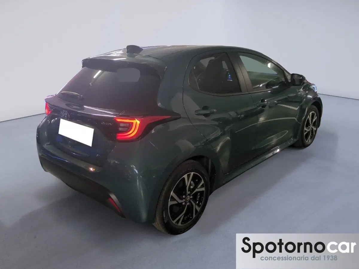Toyota Yaris usata a Milano (6)