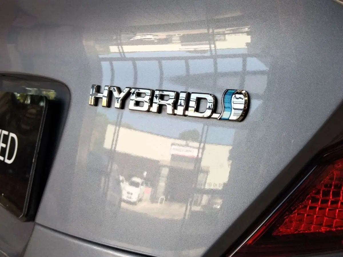 Toyota Toyota C-HR usata a Roma (14)