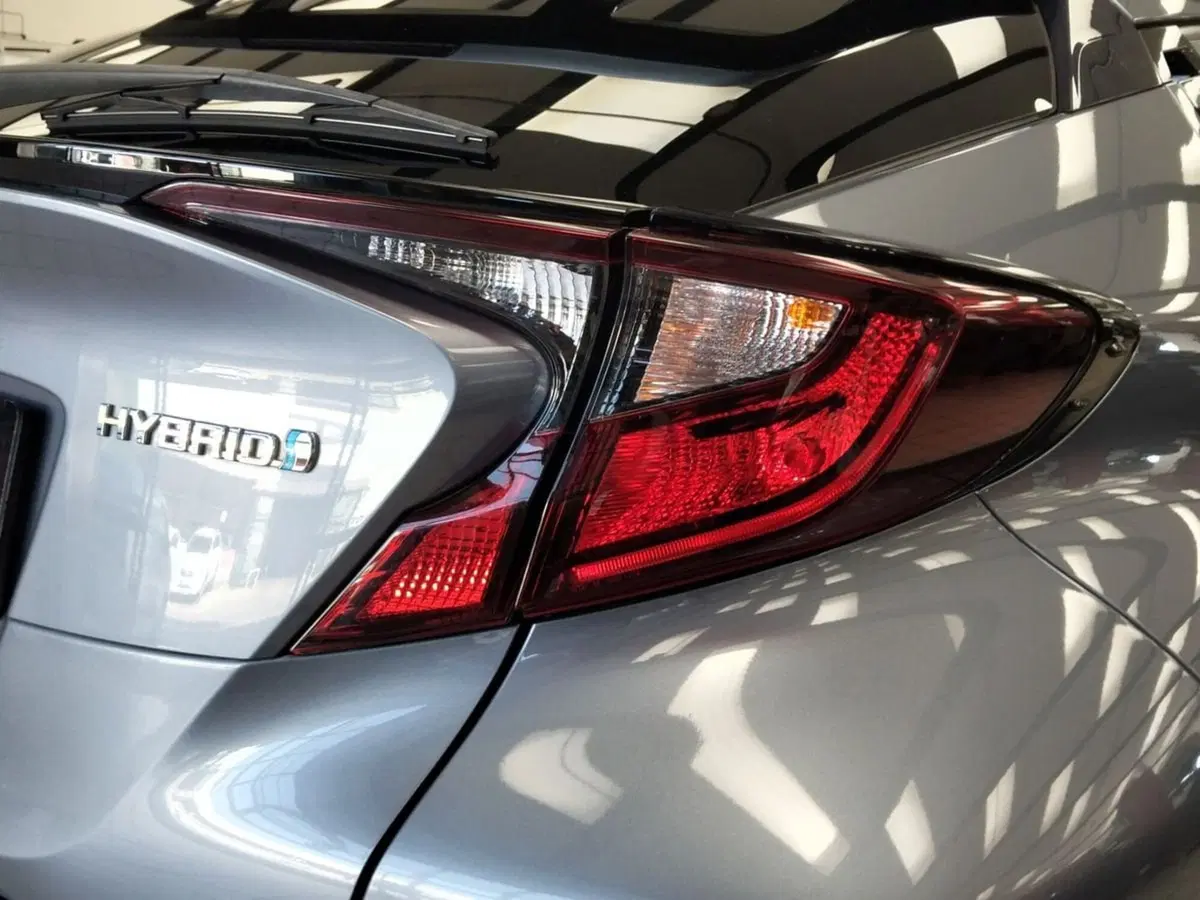 Toyota Toyota C-HR usata a Roma (15)