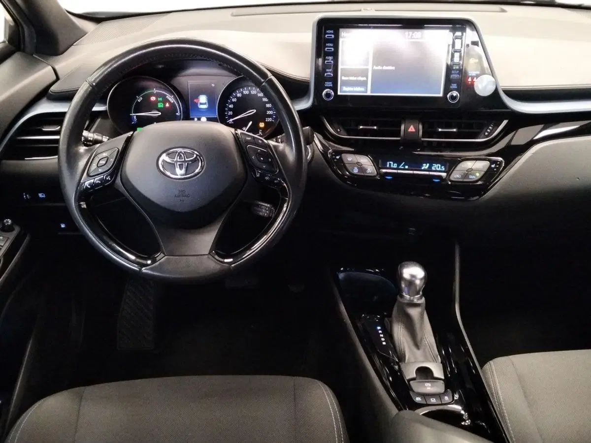 Toyota Toyota C-HR usata a Roma (7)