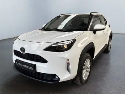 Toyota Yaris Cross Active fwd 115cv e-cvt del 2024 usata a Modena