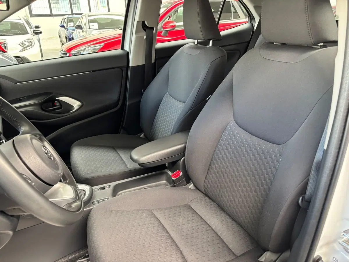 Toyota Yaris Cross usata a Modena (12)