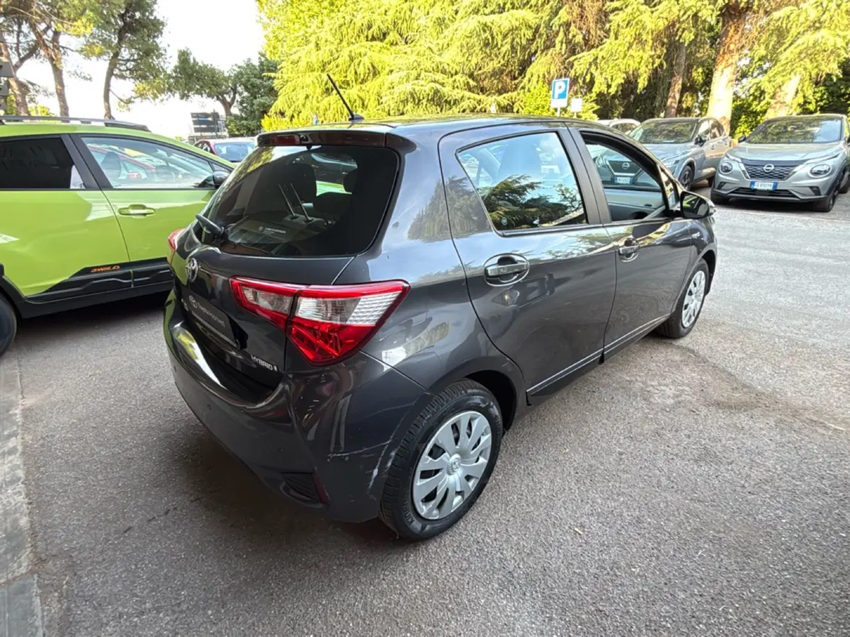 Toyota Yaris usata a Bologna (6)