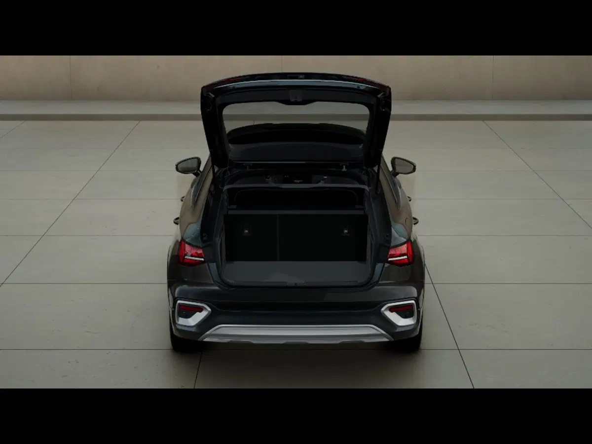 Audi A3 allstreet nuova a Pisa (5)