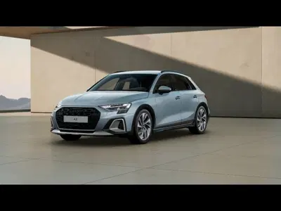 Audi A3 allstreet 2.0 tdi Identity Contrast 150cv s-tronic nuova a Tavarnelle Val di Pesa