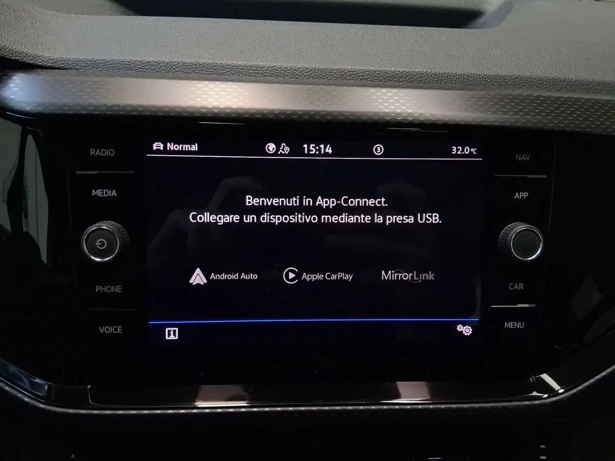 Volkswagen T-Cross usata a Bologna (17)