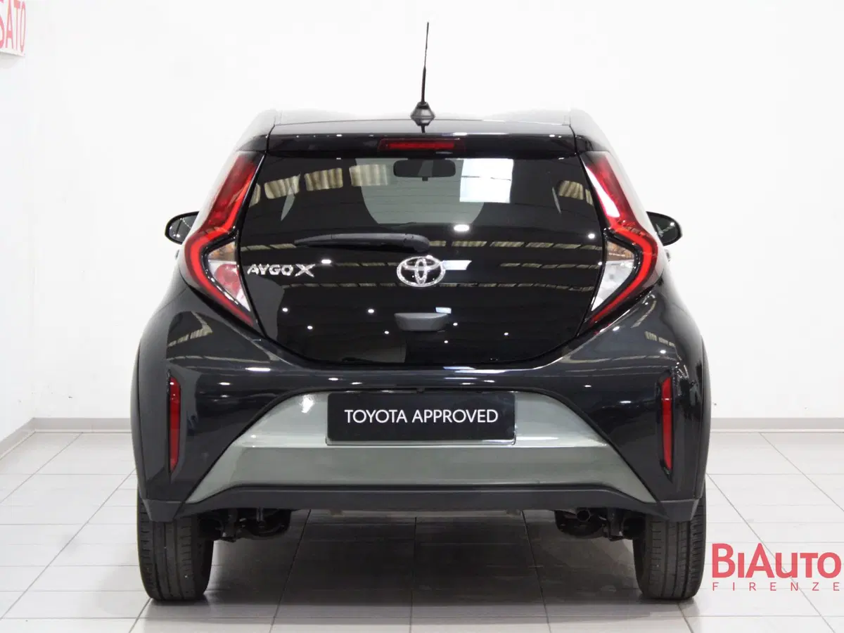 Toyota Aygo X usata a Firenze (5)