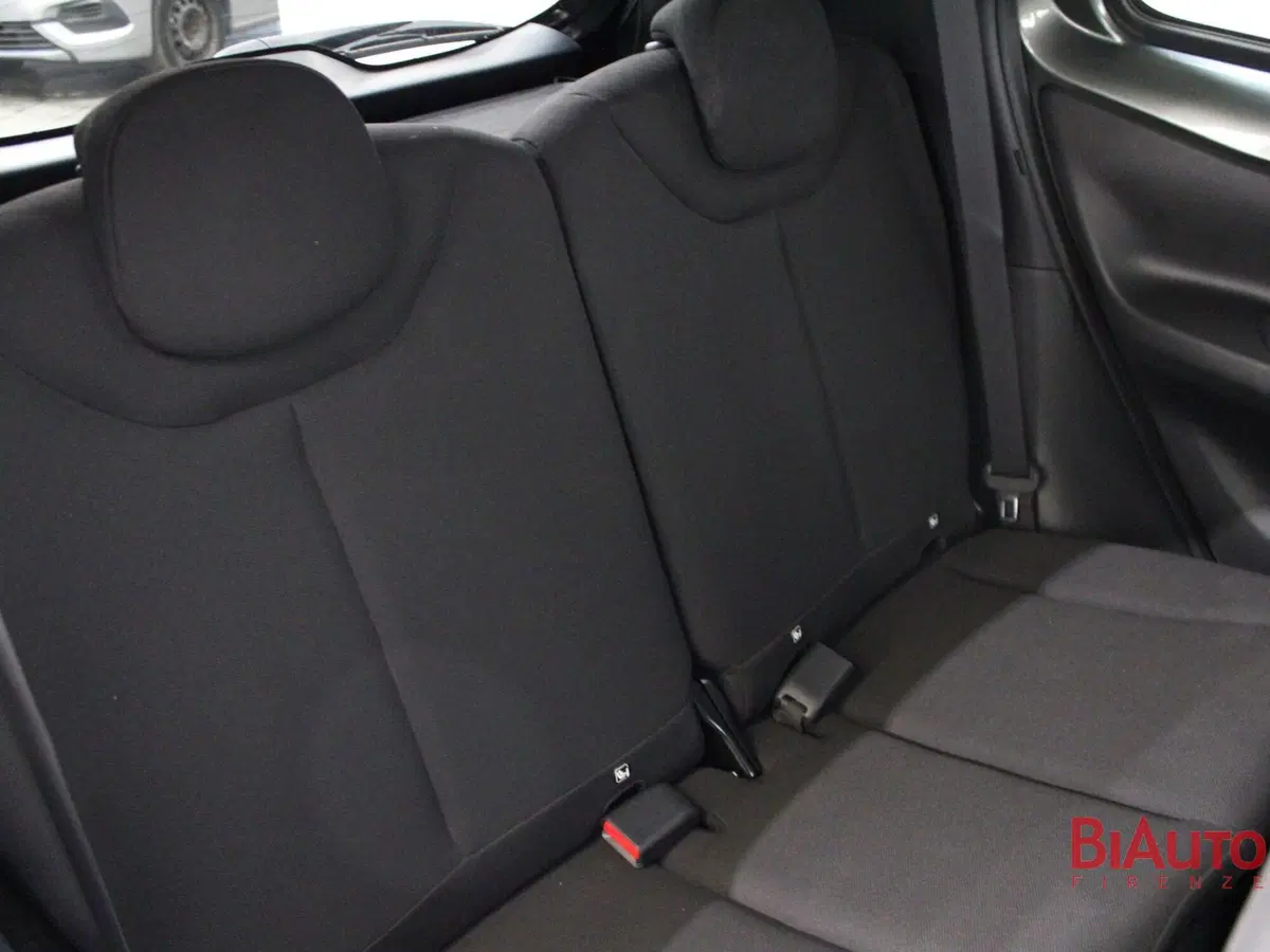 Toyota Aygo X usata a Firenze (8)